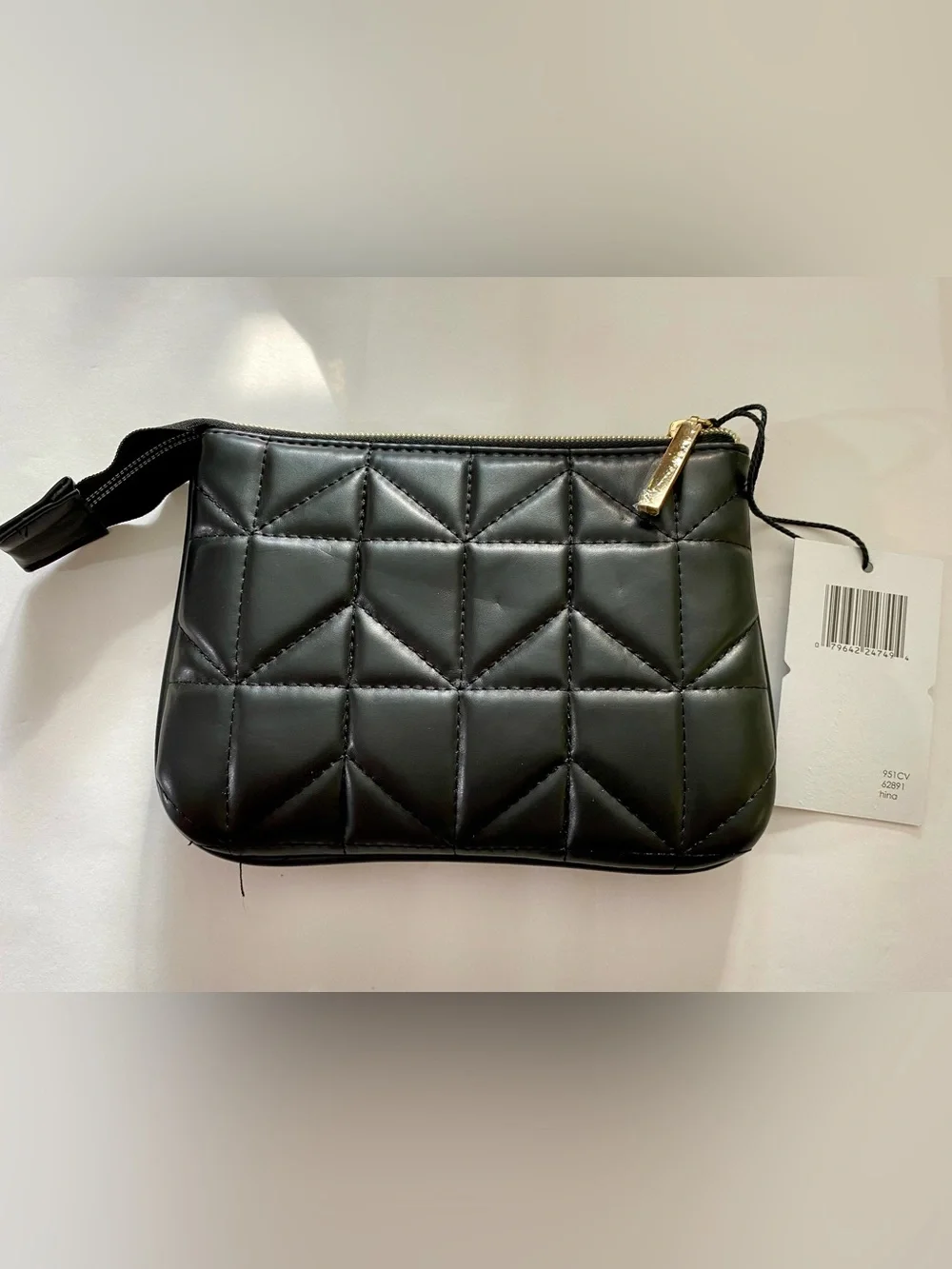 Navy+moss Quilted Zippered Pouch in Black